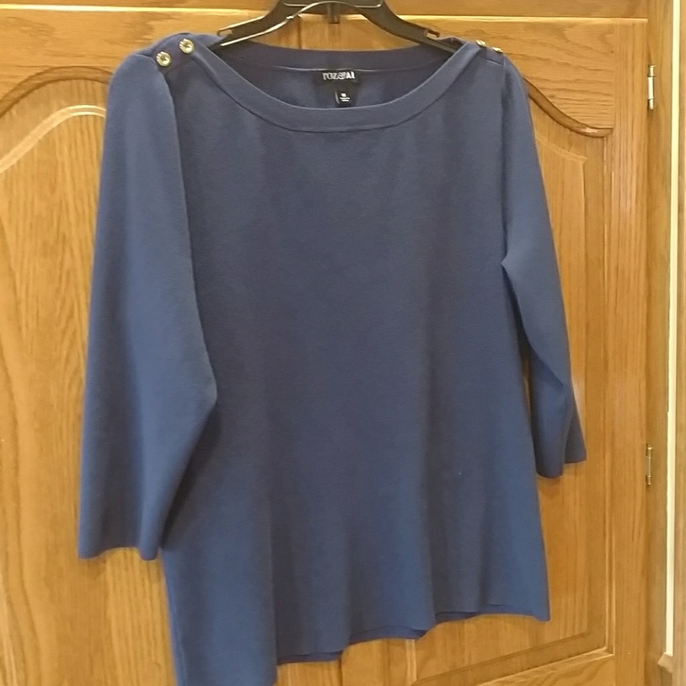 Blue roz & ALI sweater